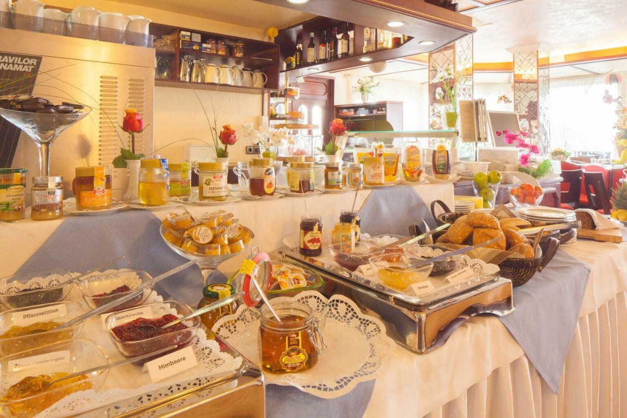 Themen Hotel Terrassen Cafe Bad Münder am Deister Eksteriør bilde